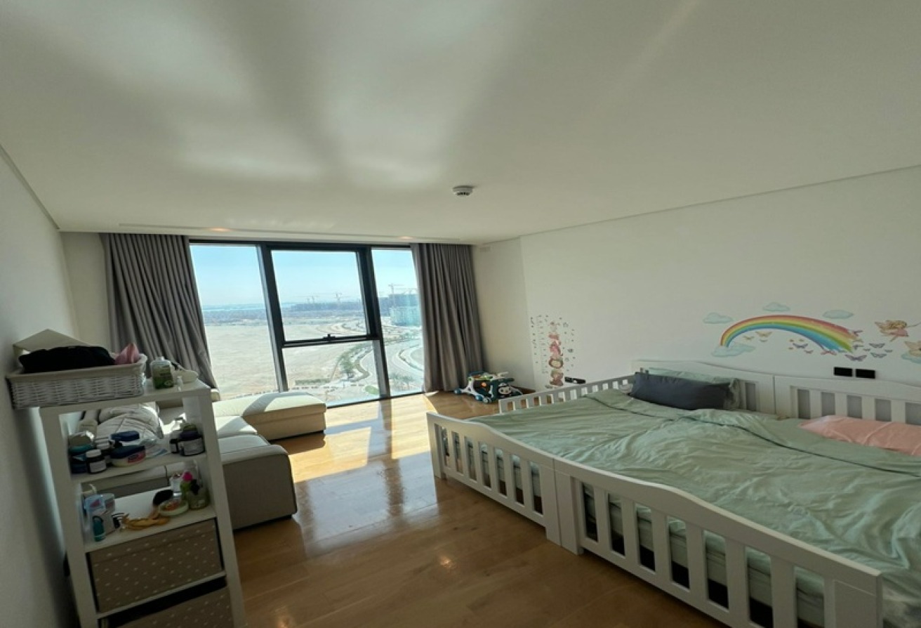 Ready to Move | High Floor | Mangrove View