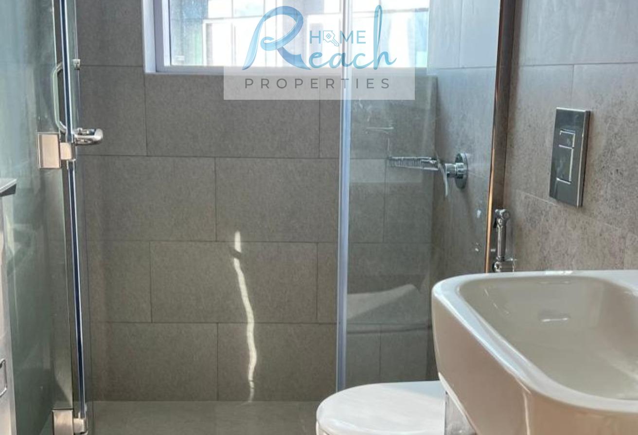High Floor | City & Waterfront View | Corner Unit